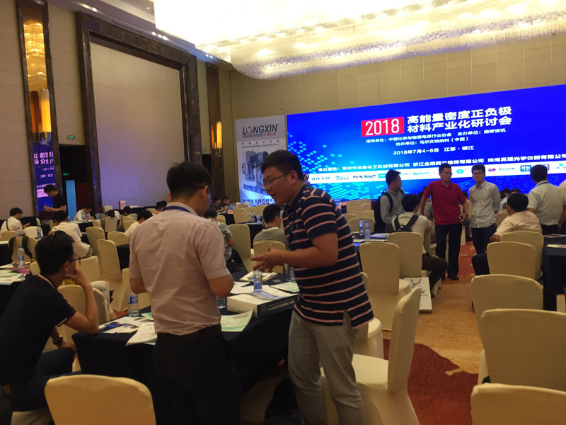 日韩人妻无码精品-专区