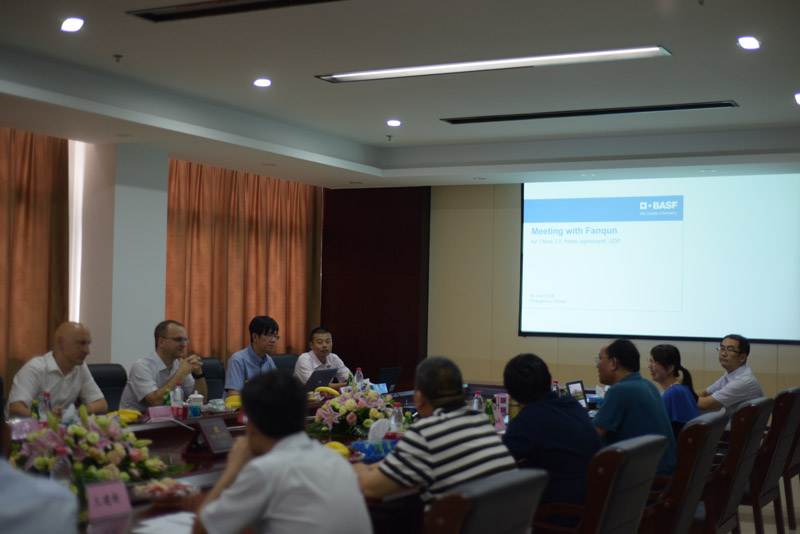 日韩人妻无码精品-专区