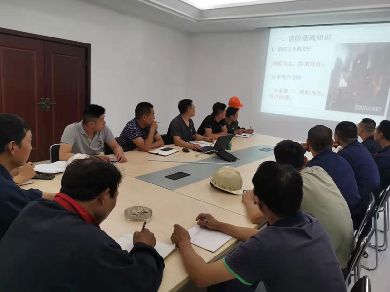 日韩人妻无码精品-专区