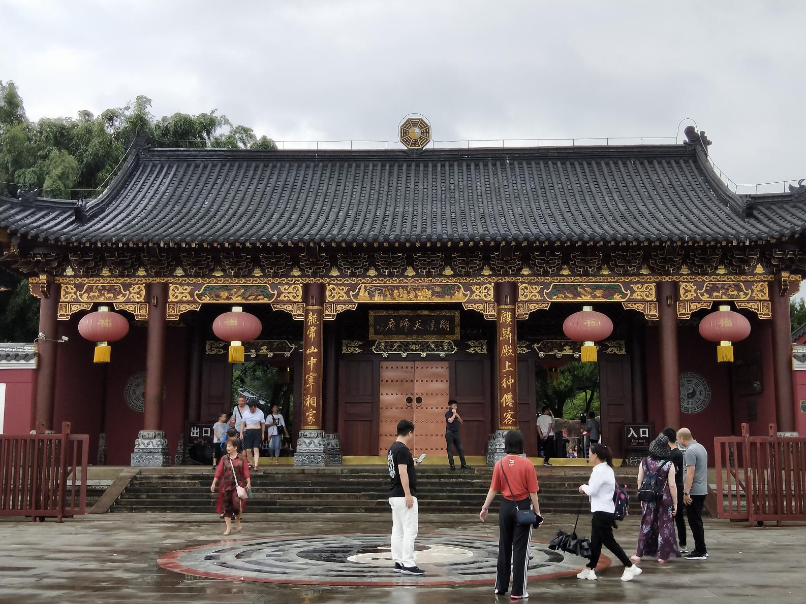 日韩人妻无码精品-专区