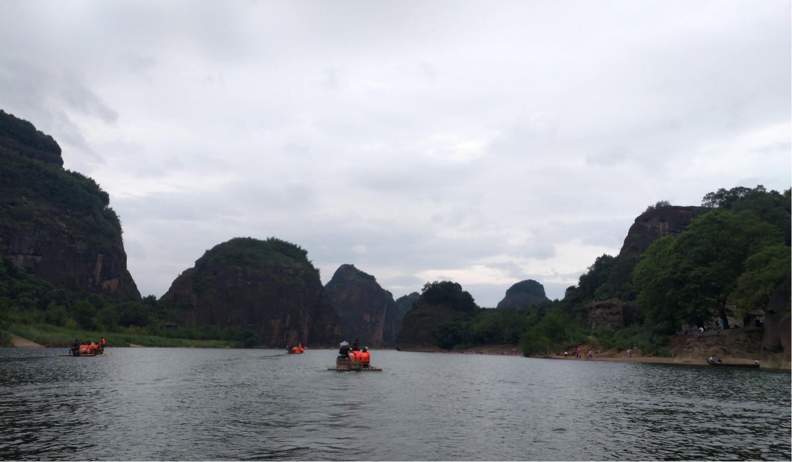 日韩人妻无码精品-专区