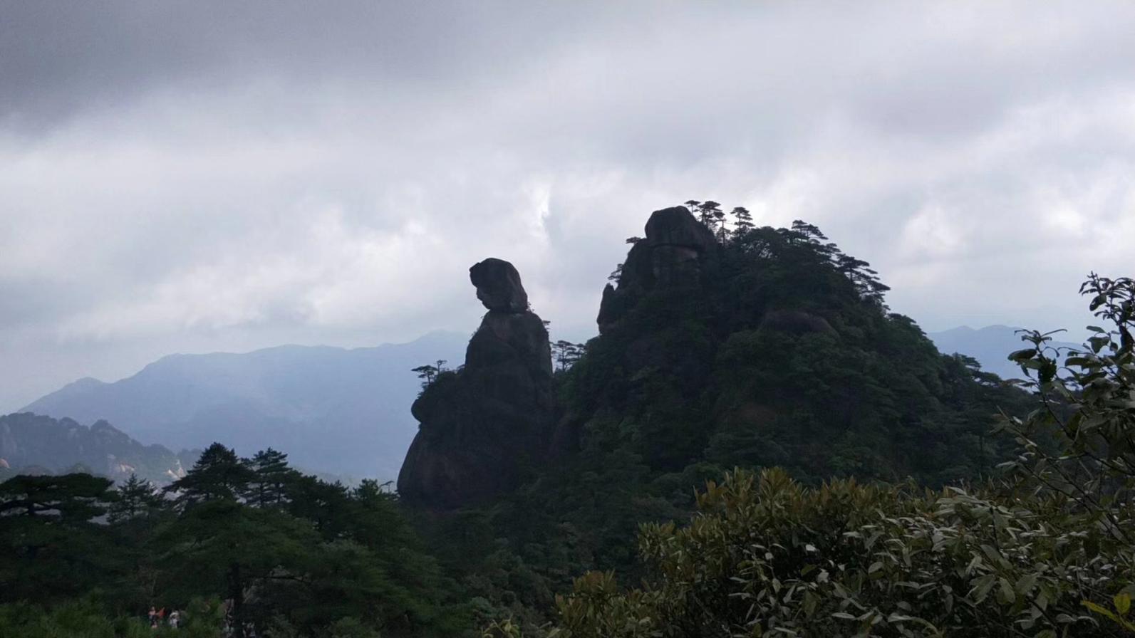 日韩人妻无码精品-专区