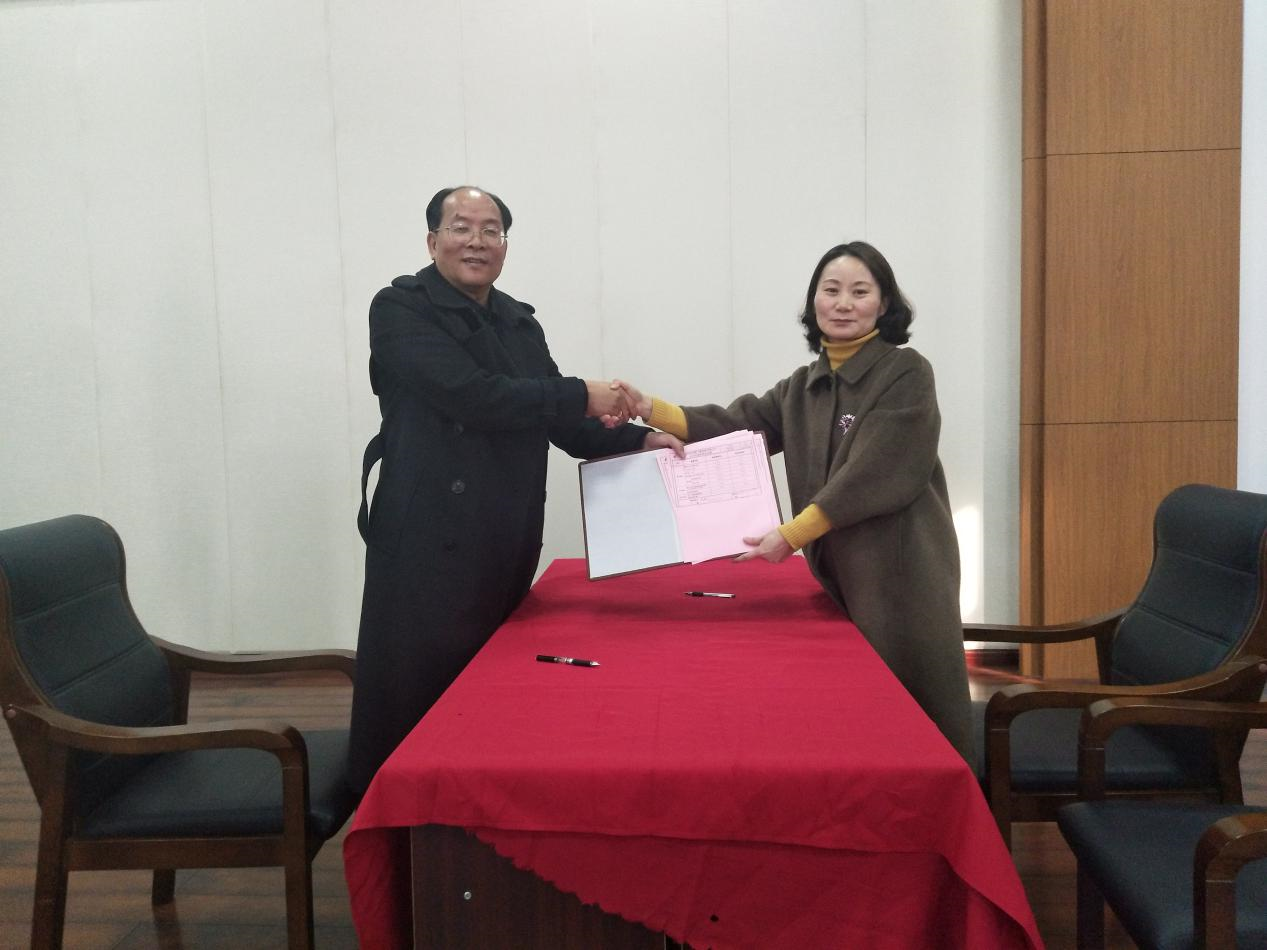 日韩人妻无码精品-专区