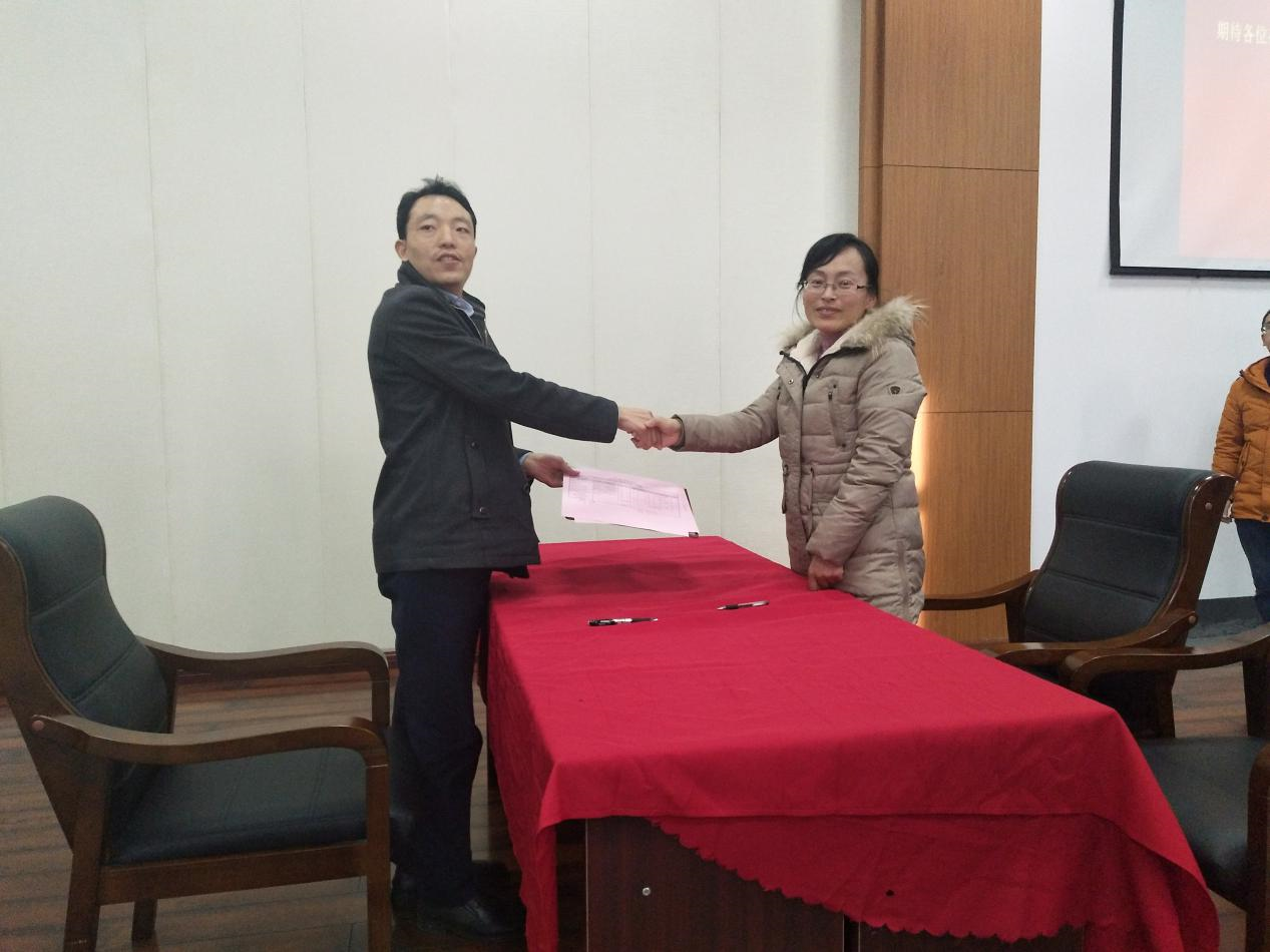 日韩人妻无码精品-专区