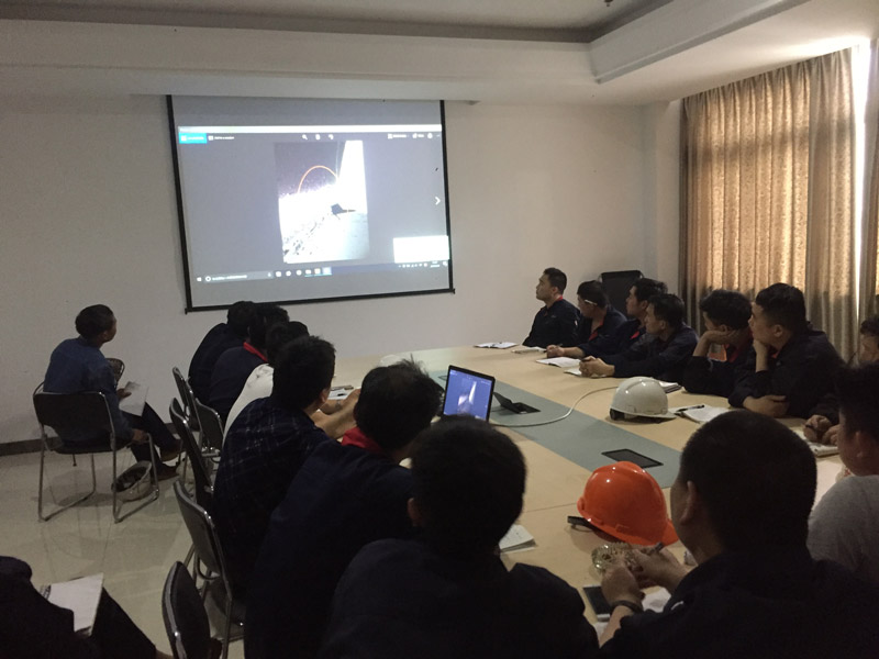 日韩人妻无码精品-专区