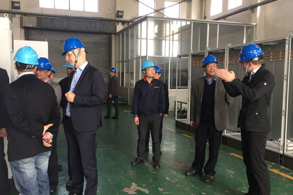 日韩人妻无码精品-专区