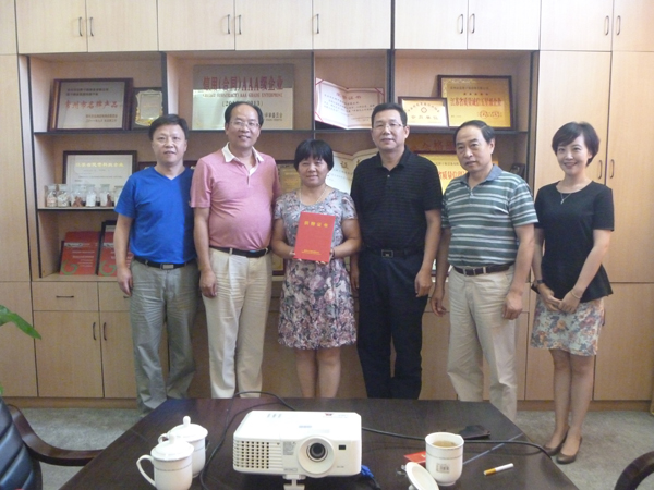 日韩人妻无码精品-专区