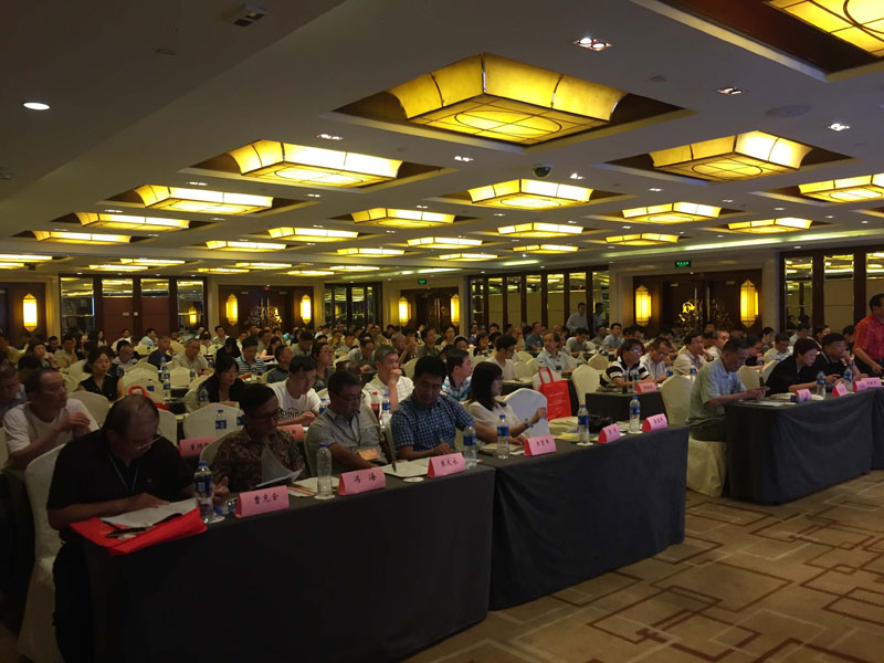 日韩人妻无码精品-专区