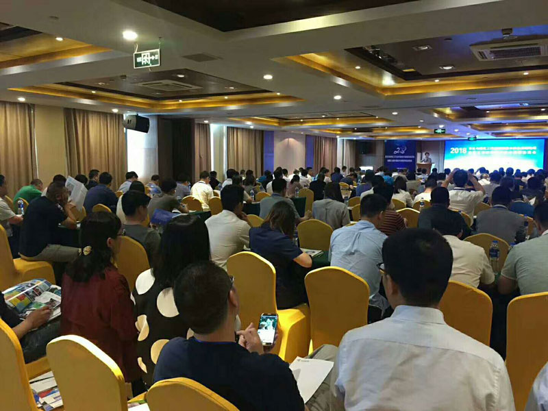 日韩人妻无码精品-专区