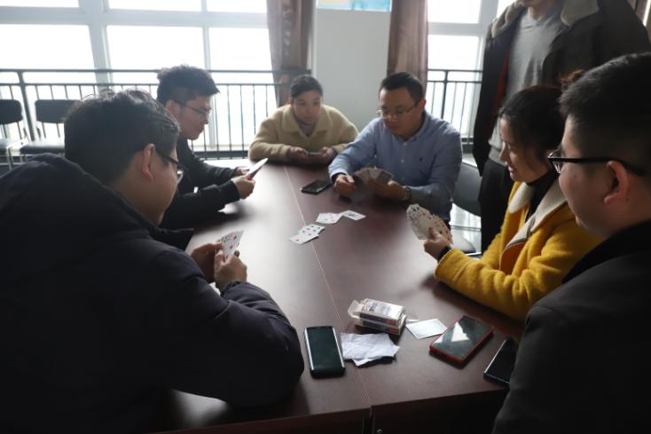 日韩人妻无码精品-专区