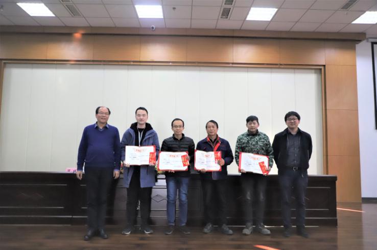 日韩人妻无码精品-专区