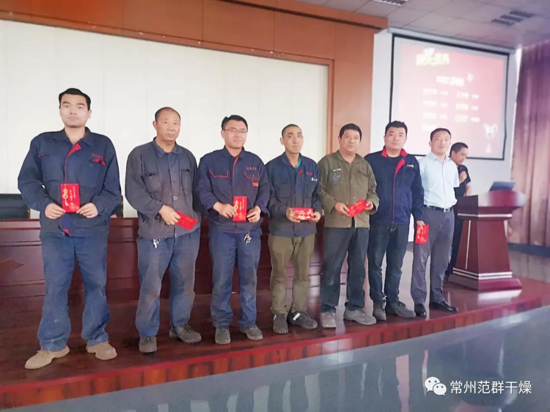 日韩人妻无码精品-专区