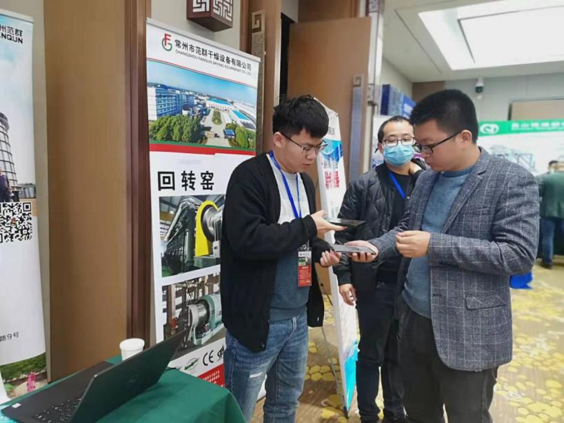 日韩人妻无码精品-专区