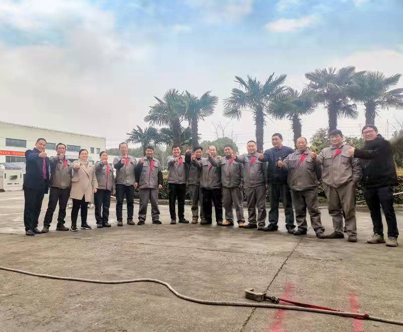 日韩人妻无码精品-专区