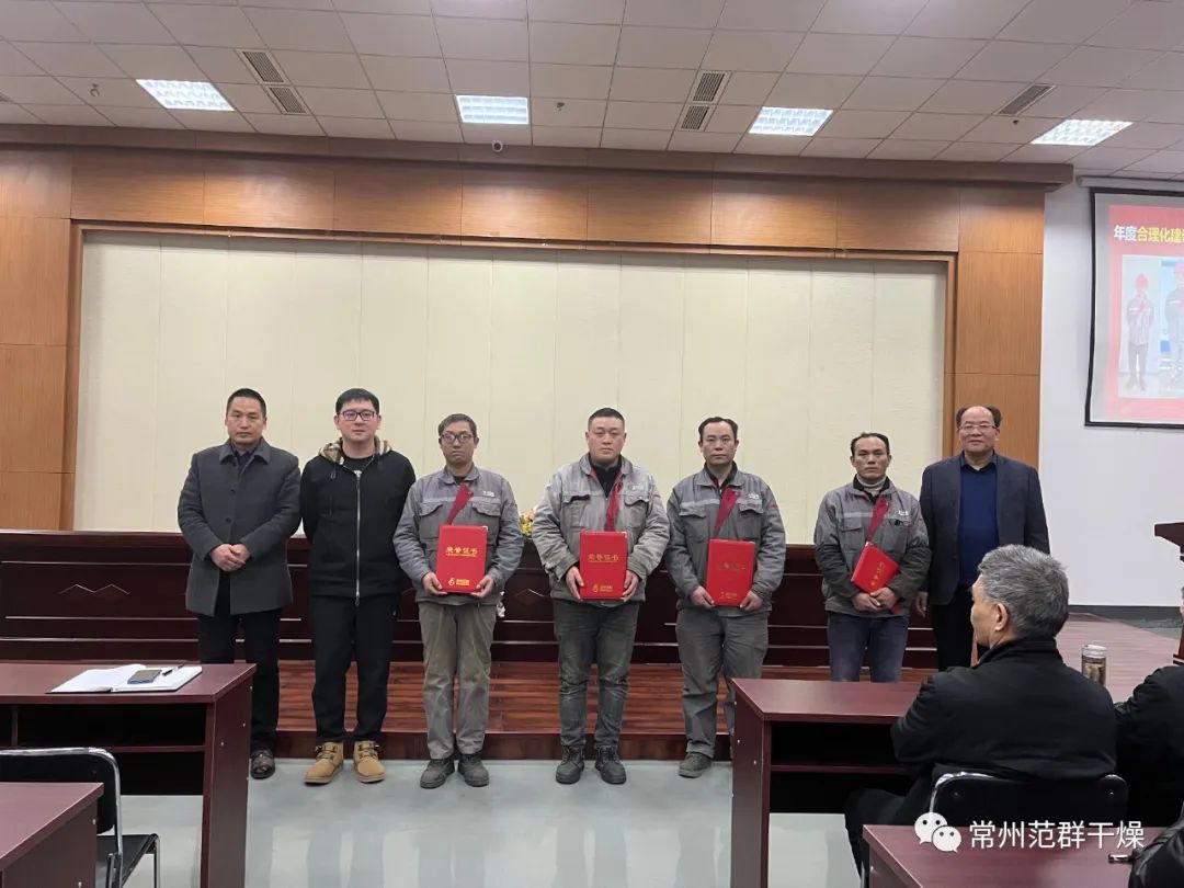 日韩人妻无码精品-专区