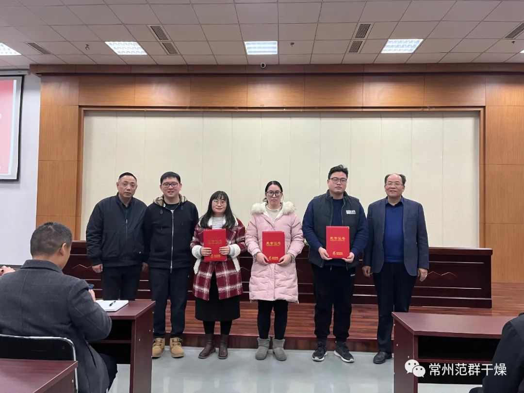 日韩人妻无码精品-专区