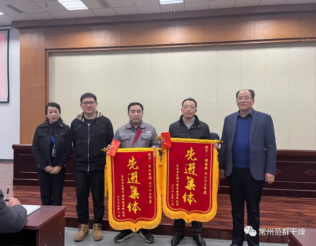 日韩人妻无码精品-专区