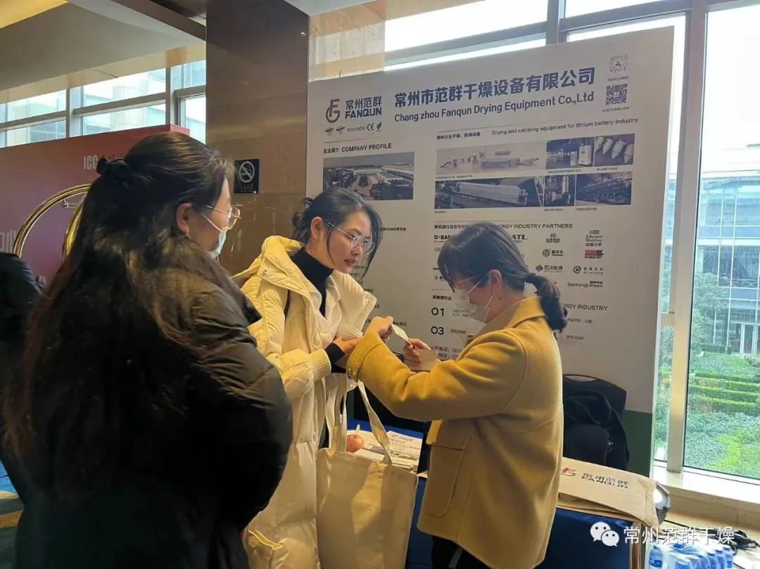 日韩人妻无码精品-专区