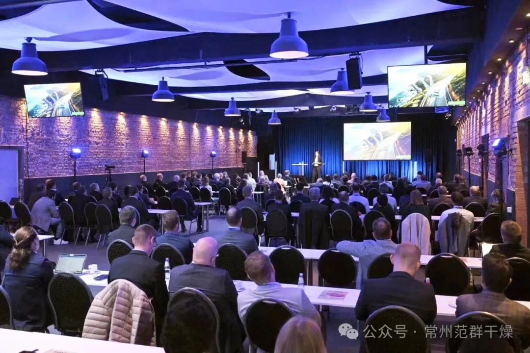 日韩人妻无码精品-专区