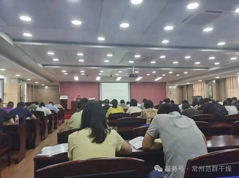 日韩人妻无码精品-专区